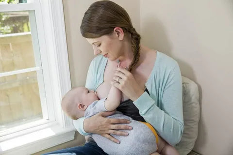 Can a pregnant woman breastfeed?